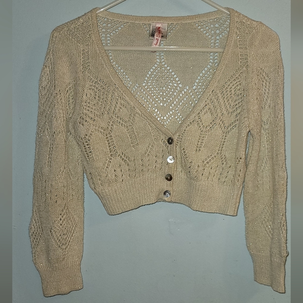Heart Soul crop top long sleeve sweater 4 button cream and gold Cropped